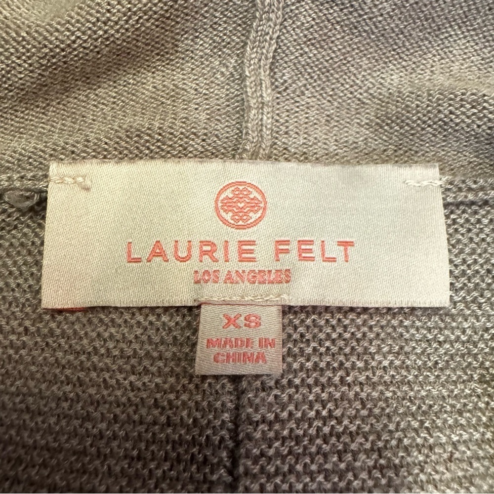 Laurie Felt Gray Hooded Sweater Cashmere Blend Size XS Ribbed Cuffs and Hem NWOT - Picture 5 of 12